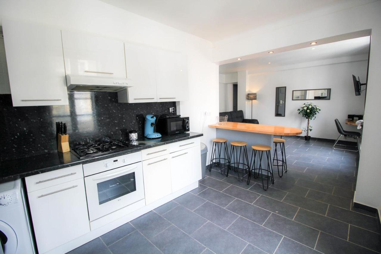 Appartement Calme Et Spacieux, Cite Et Ville A Pied, Wifi, 2 Chambres, 3 Lits 카르카손 외부 사진