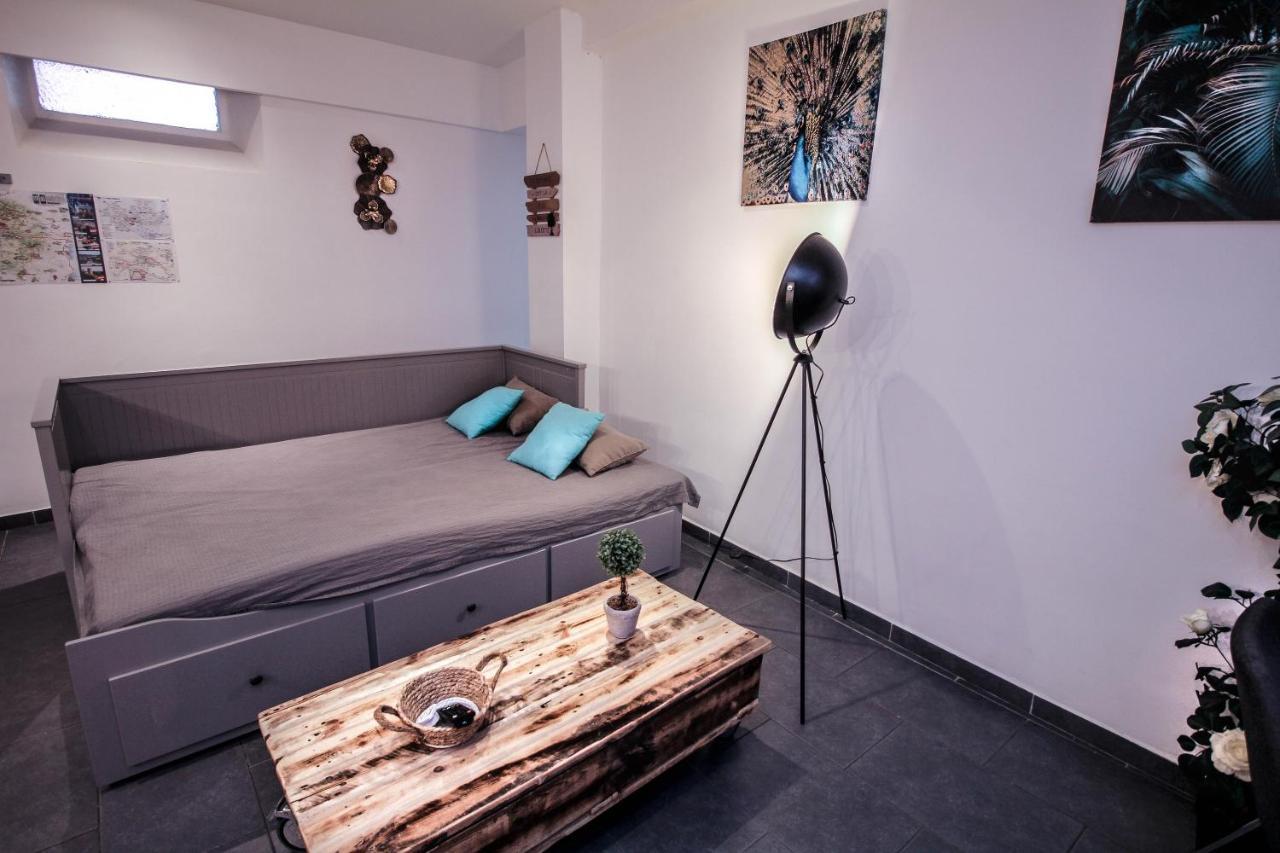 Appartement Calme Et Spacieux, Cite Et Ville A Pied, Wifi, 2 Chambres, 3 Lits 카르카손 외부 사진